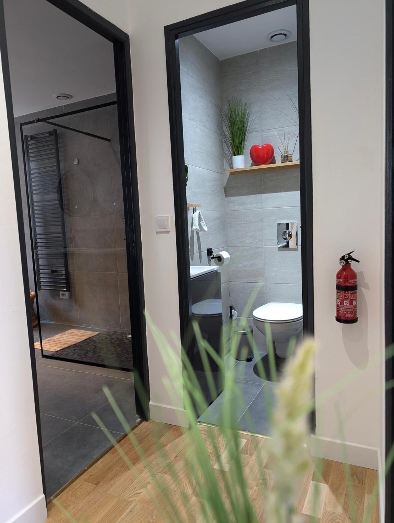 Le Spa - Villa Valmy - Hypercentre - Gare Sncf มงต์ลูซง ภายนอก รูปภาพ